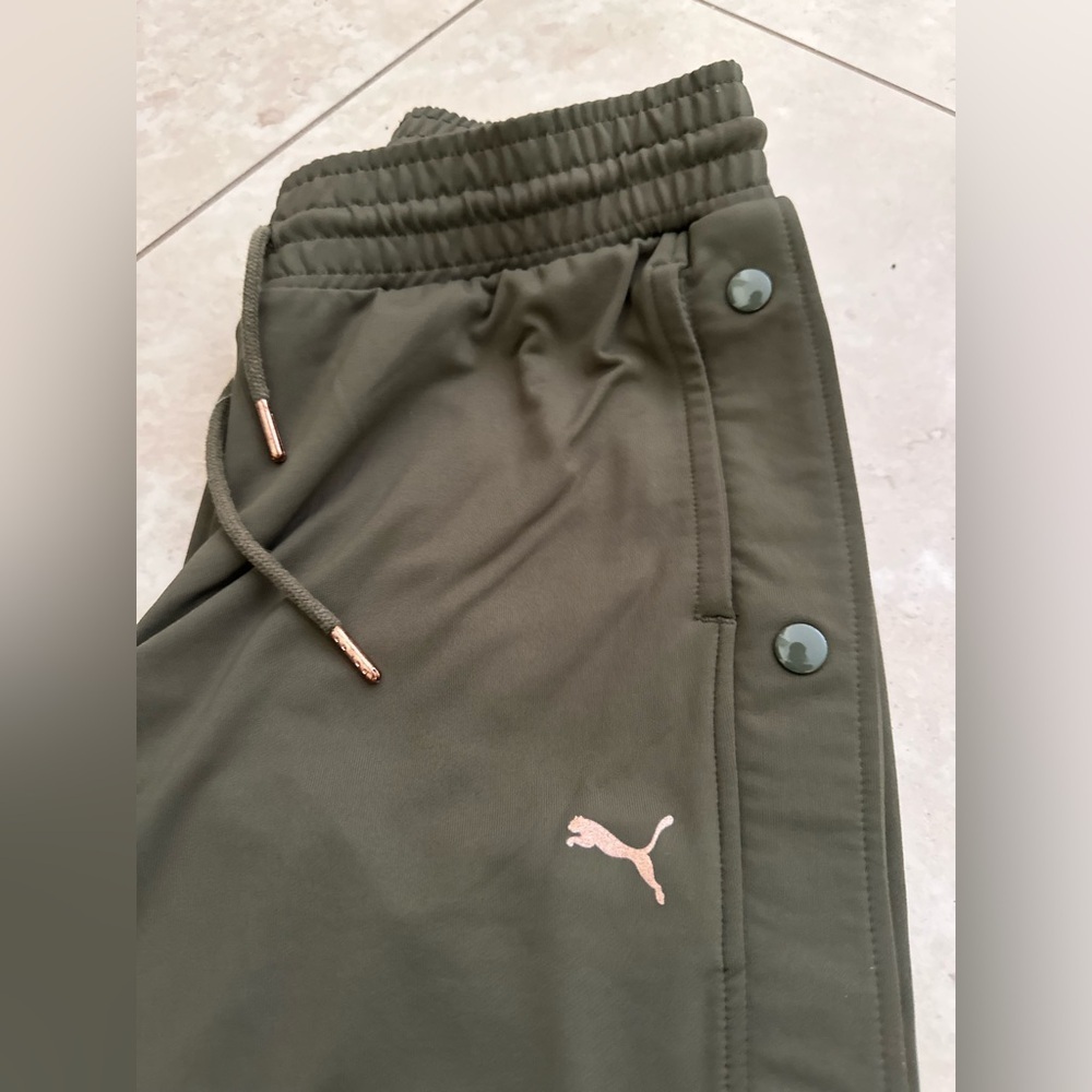 VtG Puma Low Rise Archival Puma women's explosive tear away pants OLIVE GREEN - Picture 6 of 11